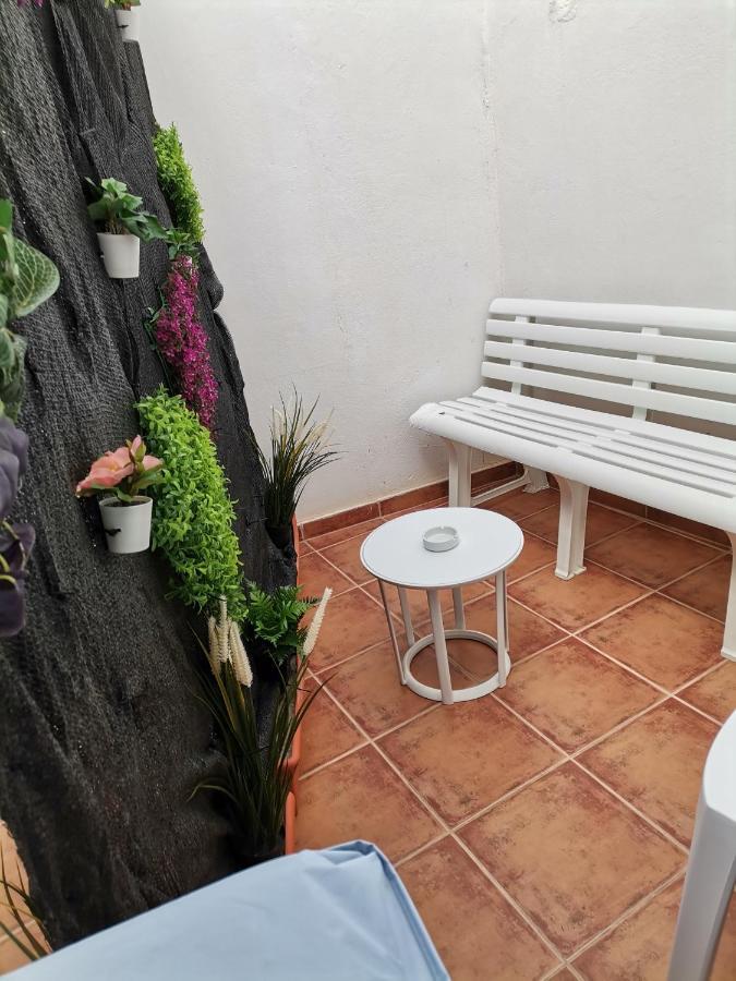 B Ensuite Appartment Con Zona De Patio Arrecife  Exterior photo